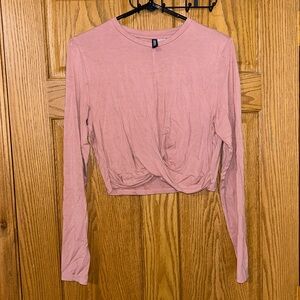 Peach long sleeve crop top with knot detail size L. No stains or tears.